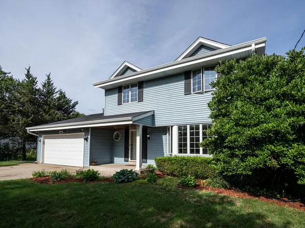 3643 South Wollmer ROAD, Greenfield, WI 53228