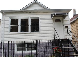 4116 S Campbell Ave, Chicago, IL 60632