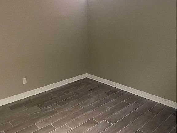 2nd image of 111 Freestate Blvd Unit 101