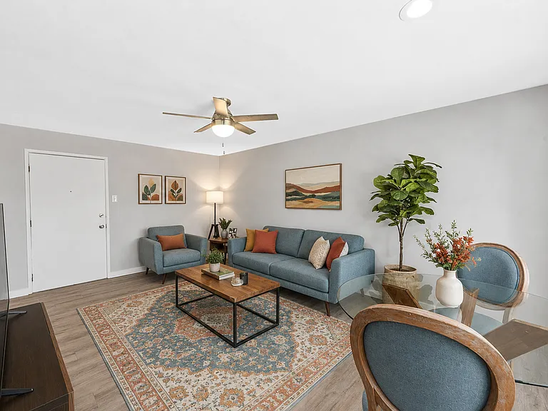 7201 Gravois — Photo 45
