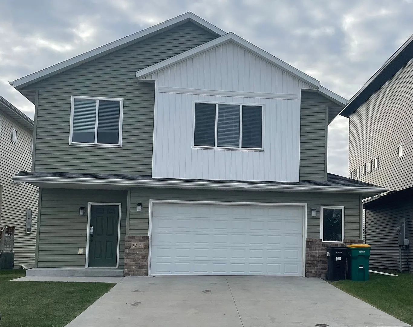 4-bedroom, 3-bathroom West Fargo Single-Family Home w/ 2 Stall Garage — Photo 1