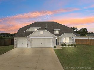 6397 E 123rd St S, Bixby, OK 74008