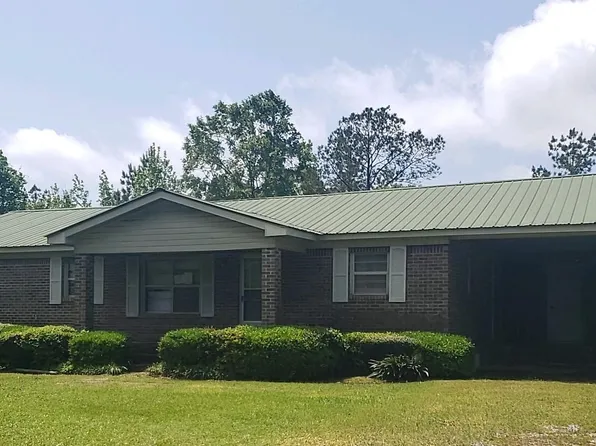 3221 Southern Pine Rd, Sweet Water, AL 36782