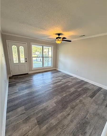 730 Atlanta St — Photo 2