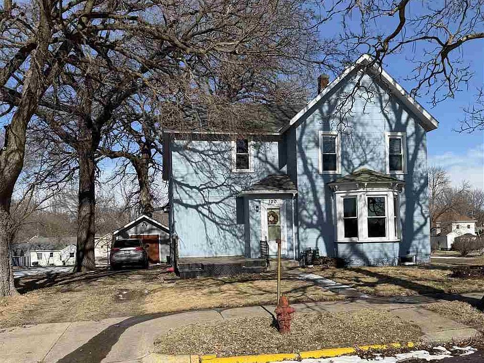 1st image of 100 Greenback St NW