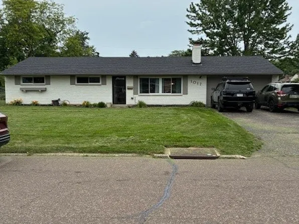 1017 Donson Dr, Dayton, OH 45429