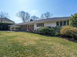 137 Baldpate Hill Rd, Newton, MA 02459