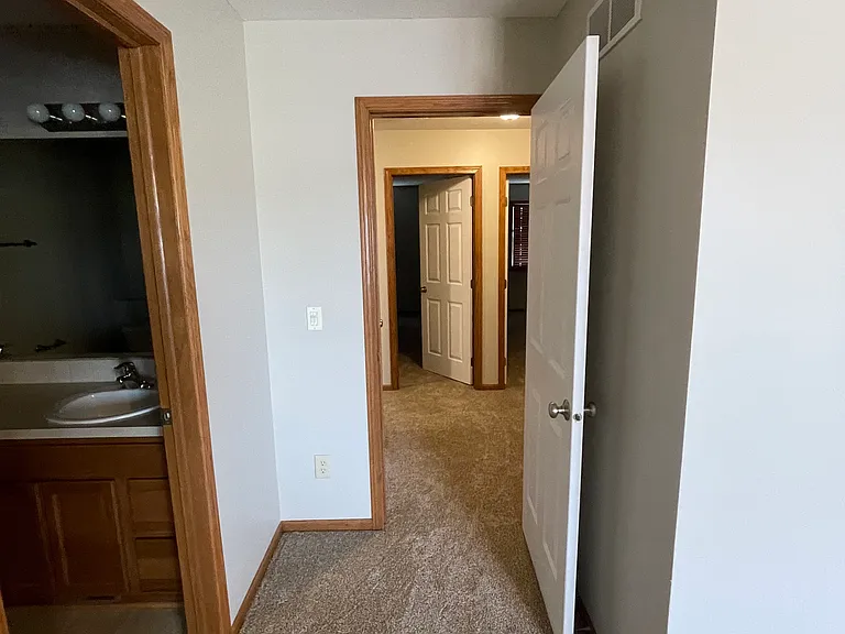 3507 McLaughlin Dr — Photo 30