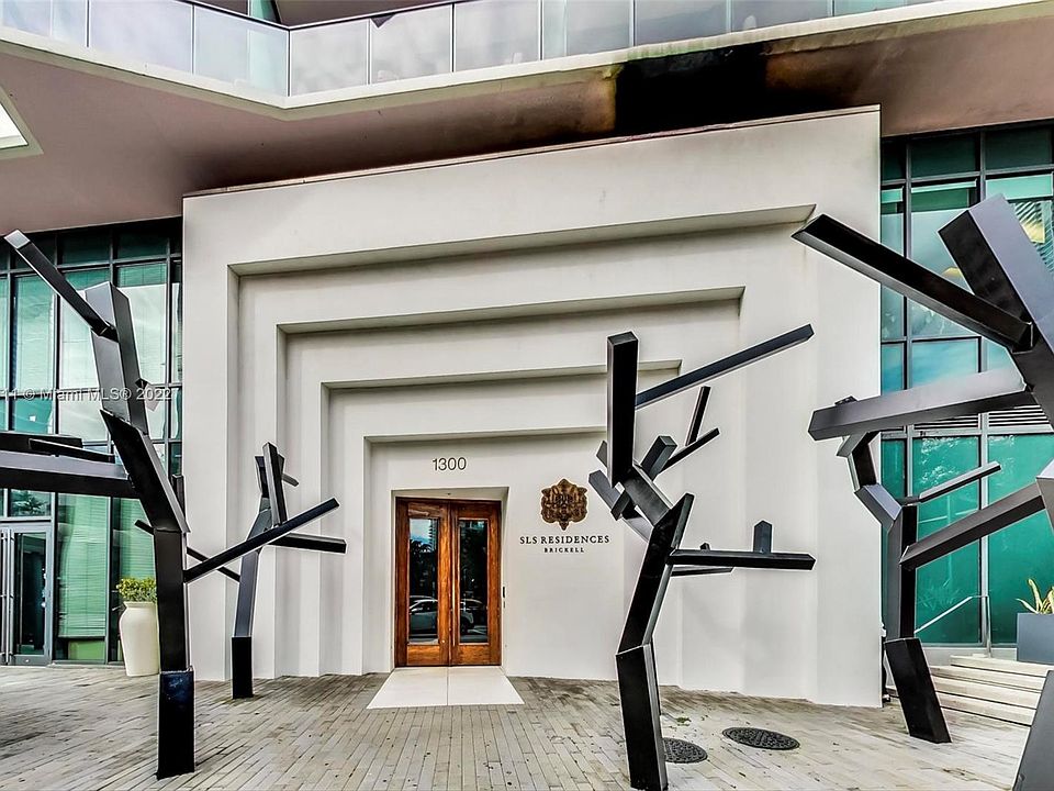 1st image of 1300 S Miami Ave #4806