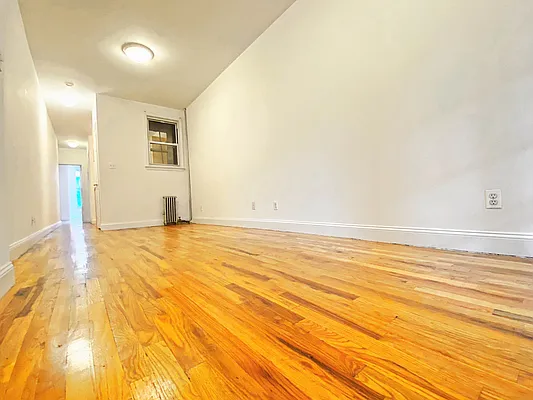 Rented by Corcoran | media 51