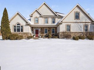 2452 Mercedes Ct, Harrisburg, PA 17112