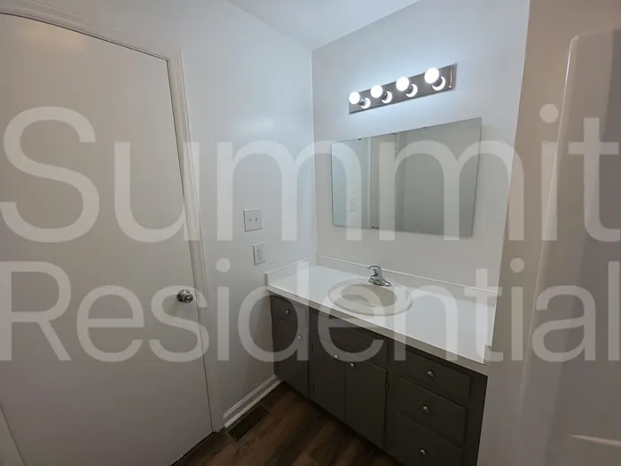 1215 Wade Stephenson Rd — Photo 16