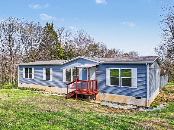 2nd image of 1316 Blue Spruce Rd