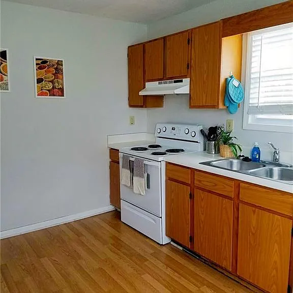 1738 Taylor St NW #A2 — Photo 4