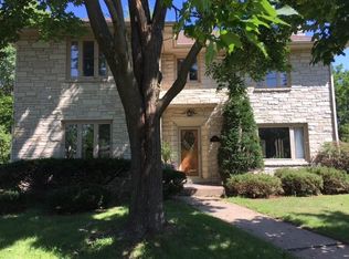 2141 State St, La Crosse, WI 54601