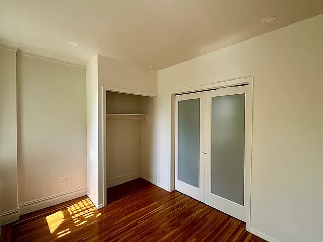 402 Ocean Pkwy #105 — Photo 7