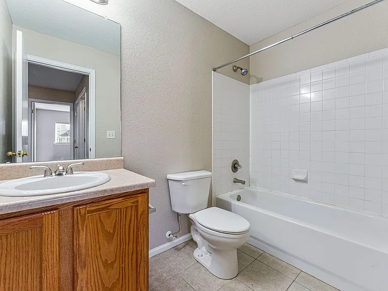 7940 S Kittredge Way — Photo 22