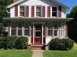 60 Chapel St, Canandaigua, NY 14424