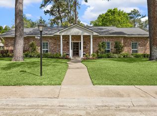 10106 Candlewood Dr, Houston, TX 77042