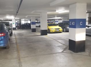 8 York St, Toronto, ON M5J 2Y2