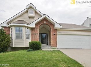 9815 N Arlington Ave, Kansas City, MO 64157
