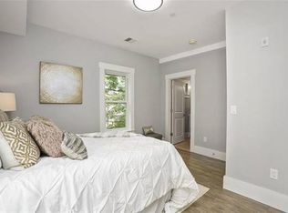 83 Merriam St #I, Somerville, MA 02143