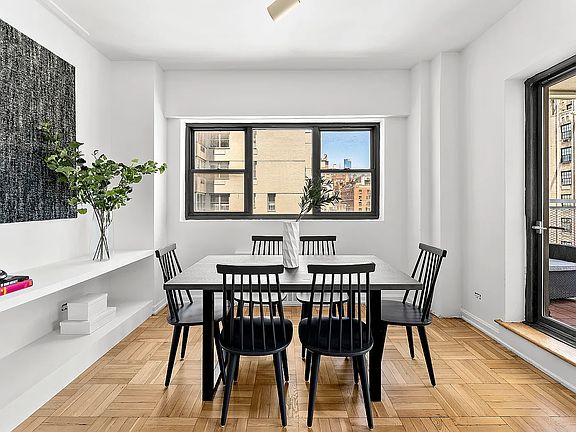 3rd image of 2 5th Ave APT 14C