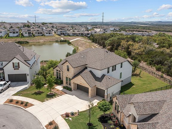 2nd image of 226 Vizcaya