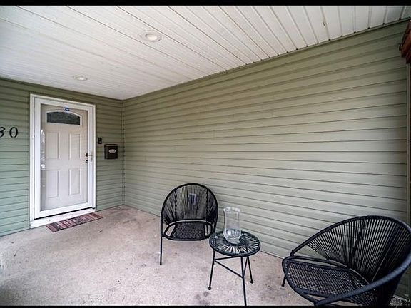 4th image of 230 Clover St