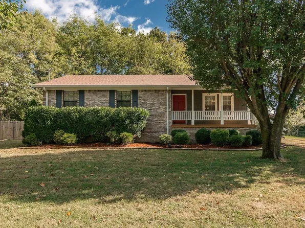 941 Belvedere Dr, Gallatin, TN 37066