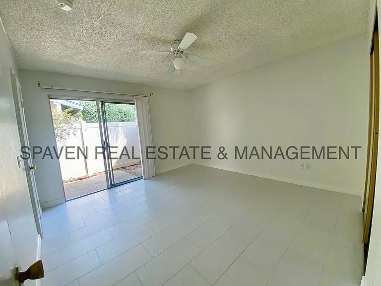 2891 Canyon Crest Dr #62 — Photo 8