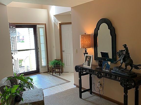 4th image of 3 Walker Cir