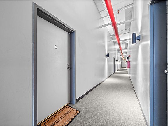 4th image of 5850 Centre Ave APT 503