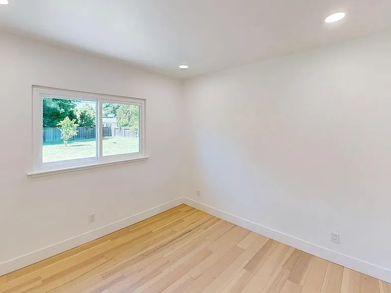 717 I St — Photo 10