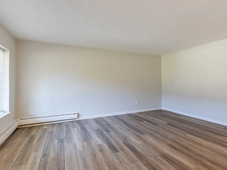 The Park on 13 Apartments - Royal Oak, MI — Photo 34