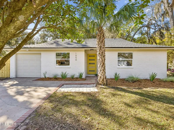 1050 MAGNOLIA LANDING Drive, Jacksonville, FL 32233