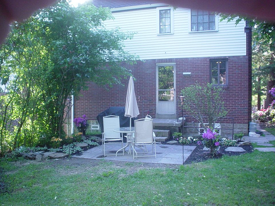 2nd image of 1372 Simona Dr