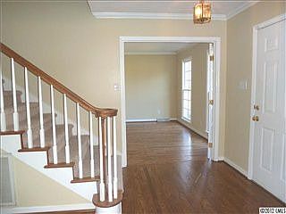 3rd image of 2153 Poinsett Dr
