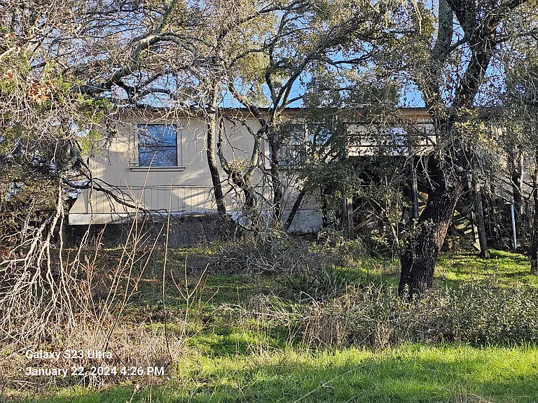 Real Ln — Photo 16