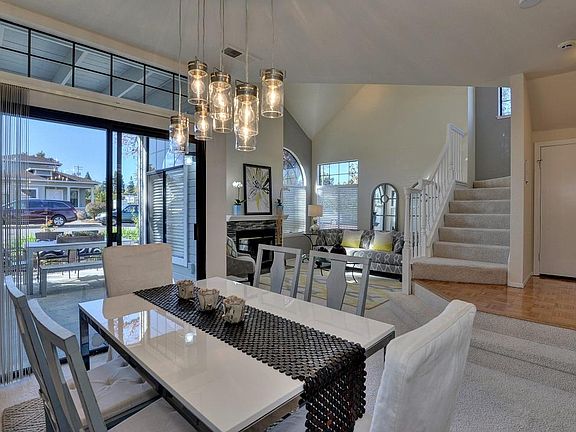 5th image of 1001 Asbury Way
