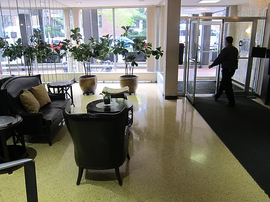 Rented by Realty 2000 Corp | media 13