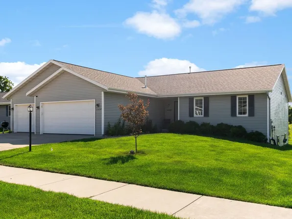 2524 S Ter, Janesville, WI 53546