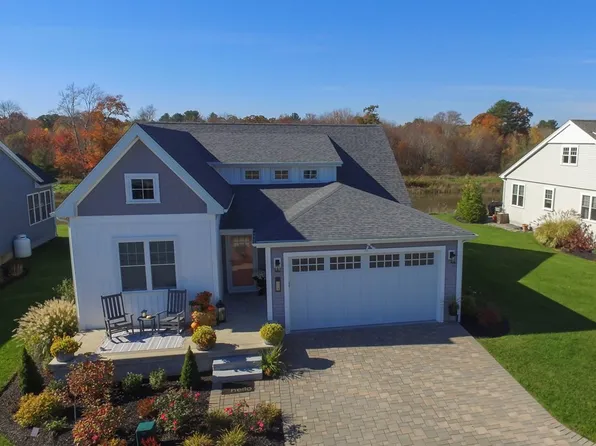 113 Sophia Dr, Rehoboth, MA 02769