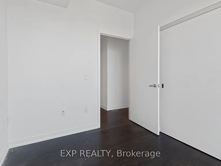 20 Richardson St #2710 — Photo 19
