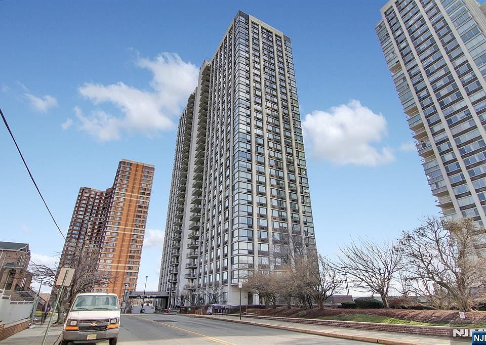 1st image of 200 Old Palisade Rd APT 5E