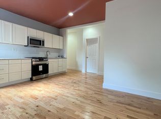 329 5th Ave FLOOR 1, Pelham, NY 10803