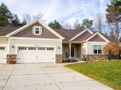 5536 Hagenvale Ct NE, Rockford, MI, 49341