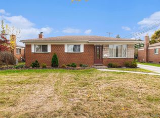 14428 Peck Dr, Warren, MI 48088