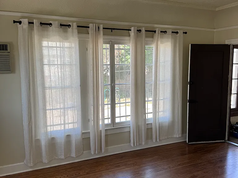 131 N Breed St #102 — Photo 2