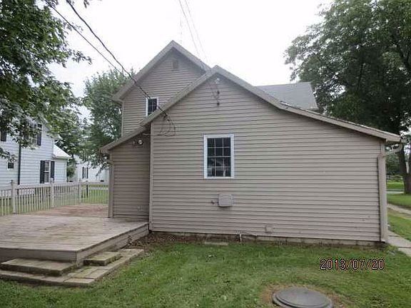 2nd image of 206 Lincoln St